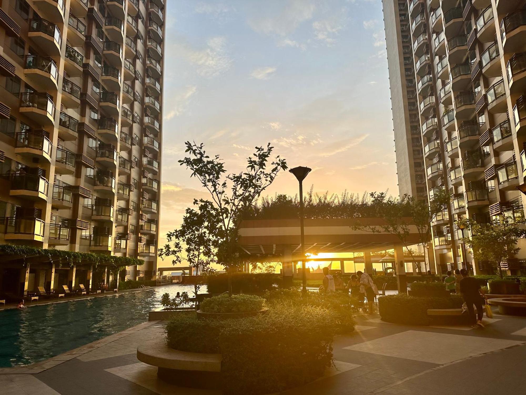 The Radiance Manila Bay Apartamento Exterior foto